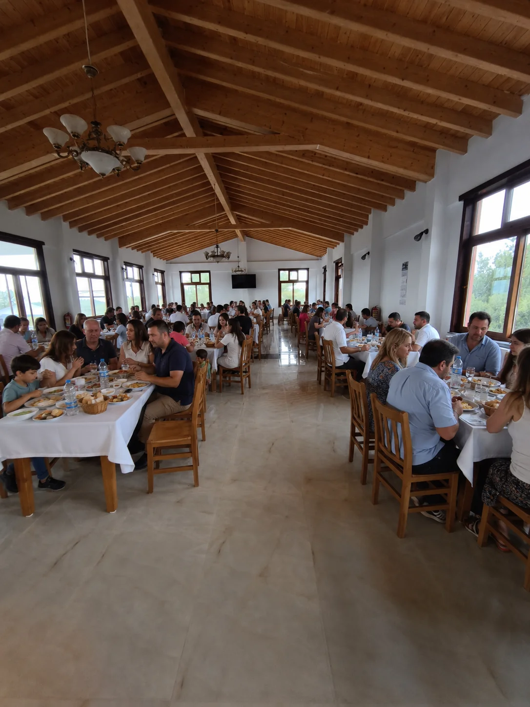 Cafe & Restoran - restaurant-6